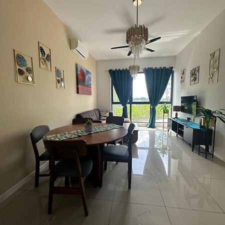 The Clio 2 Residences: Urban Living Near IOI City Mall Putrajaya Exterior photo
