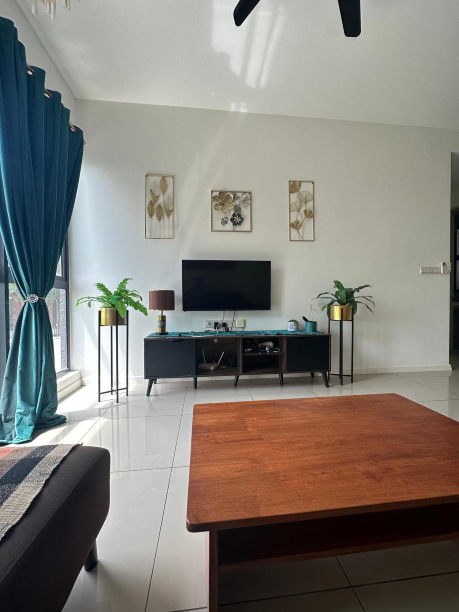 The Clio 2 Residences: Urban Living Near IOI City Mall Putrajaya Exterior photo